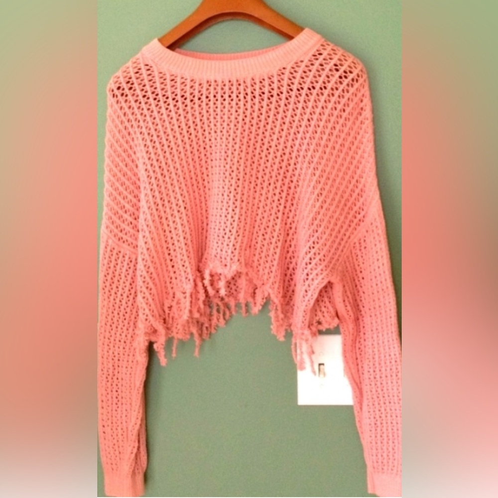 New women's crop fringed long sleeves scoop neck knit pink sweater, size L/XL